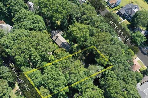 128 Rawson Rd, Brookline, MA 02445 photo 1
