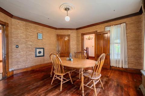 355 School St, Athol, MA 01331 photo 4