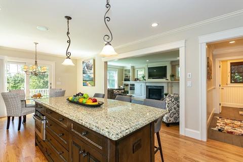 1508 Great Plain Ave, Needham, MA 02492 photo 4