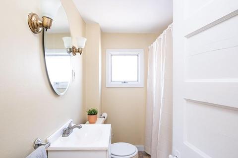 393 Eastern Ave, Lynn, MA 01902 photo 9