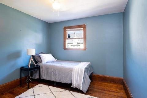 393 Eastern Ave, Lynn, MA 01902 photo 3