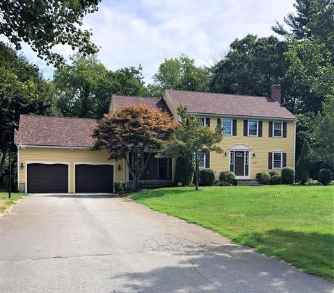 250 Overlook Dr, Raynham, MA 02767 photo 1