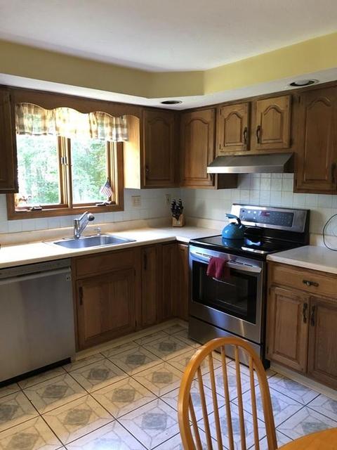 250 Overlook Dr, Raynham, MA 02767 photo 10