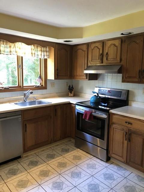 250 Overlook Dr, Raynham, MA 02767 photo 11