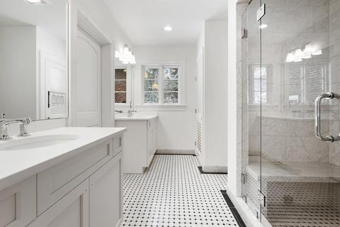 348 Buckminster Rd, Brookline, MA 02445 photo 11
