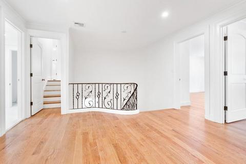 348 Buckminster Rd, Brookline, MA 02445 photo 13