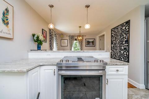 455 Maple Rd, Longmeadow, MA 01106 photo 2