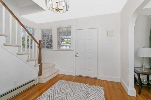 60 Bates Ave, Winthrop, MA 02152 photo 2