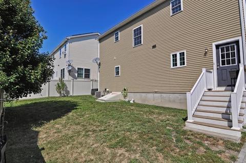 104 Kinsman, Everett, MA 02149 photo 27