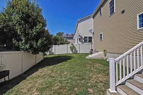 104 Kinsman, Everett, MA 02149 photo 28