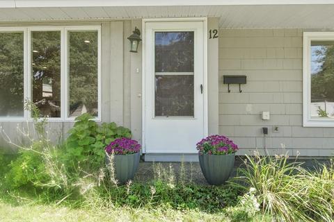 12 Cherry Rd, Framingham, MA 01701 photo 4