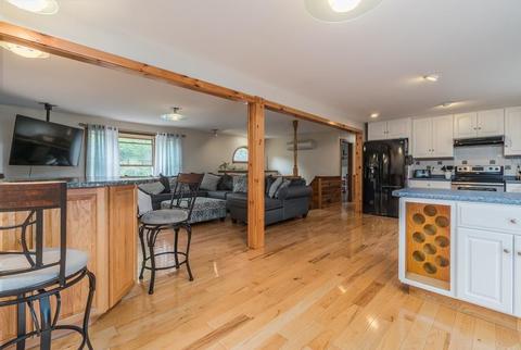 32 Balcom, Pelham, NH 03076 photo 6