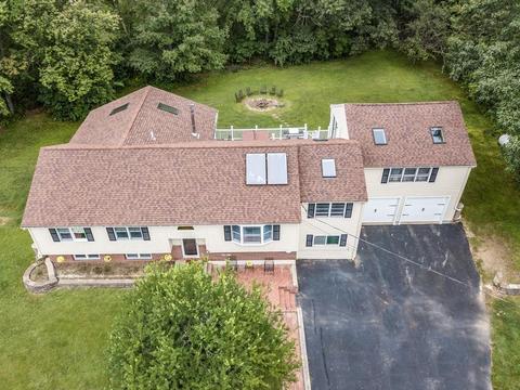32 Balcom, Pelham, NH 03076 photo 1