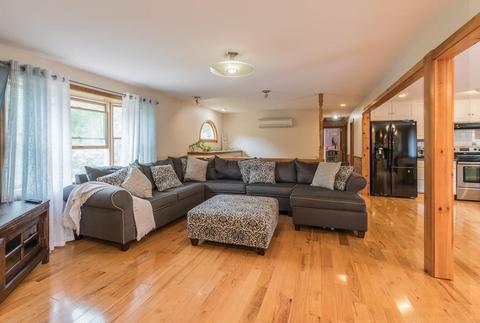 32 Balcom, Pelham, NH 03076 photo 10