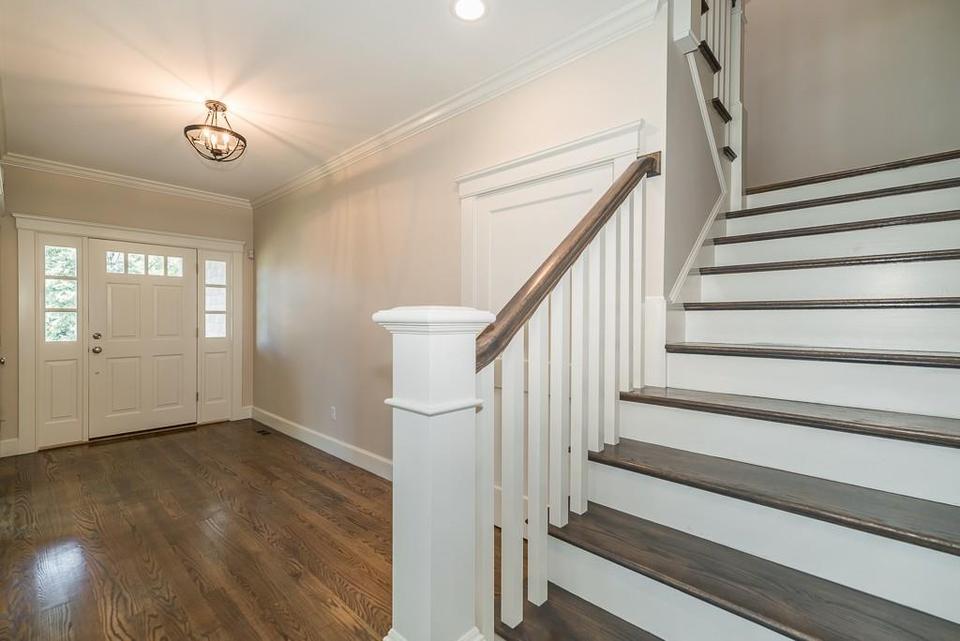  10 Whitehall Cir, Beverly, MA 01915 photo 16