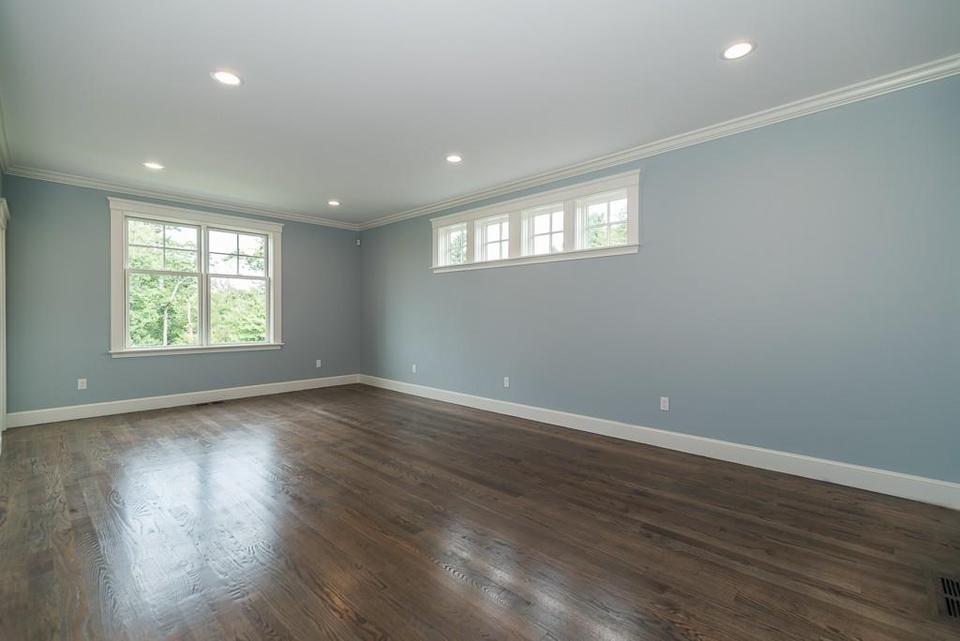  10 Whitehall Cir, Beverly, MA 01915 photo 12