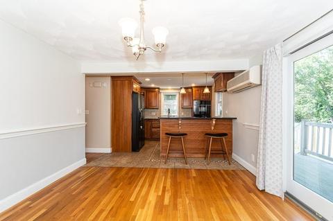 7 Bradford Rd, Reading, MA 01867 photo 9