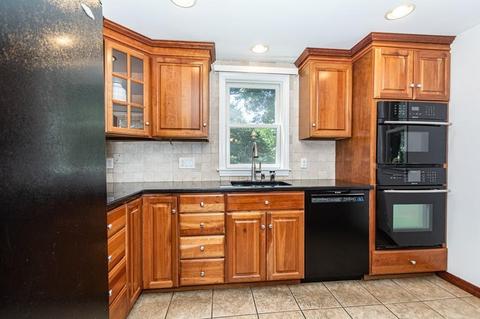 7 Bradford Rd, Reading, MA 01867 photo 11
