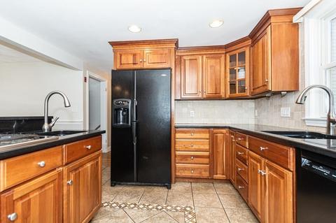 7 Bradford Rd, Reading, MA 01867 photo 12