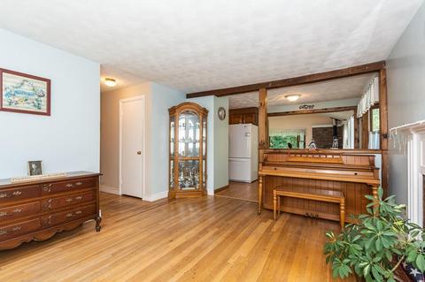 77 Forest St, Reading, MA 01867 photo 5