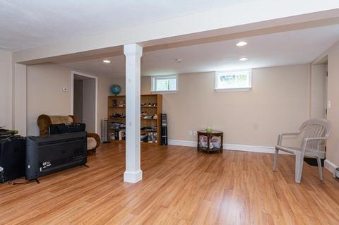 77 Forest St, Reading, MA 01867 photo 32