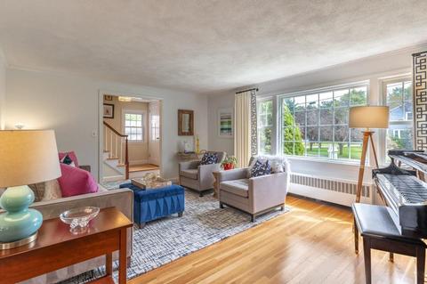 81 Meadowbrook Rd, Needham, MA 02492 photo 4