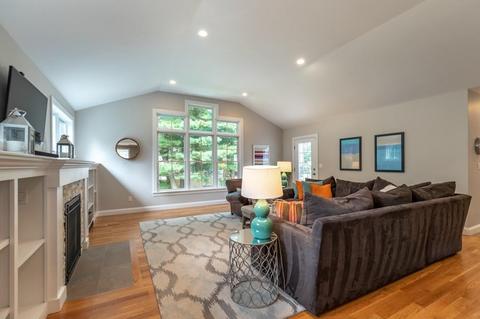 81 Meadowbrook Rd, Needham, MA 02492 photo 8
