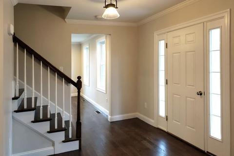 7 Pine Grove Ave, Georgetown, MA 01833 photo 4