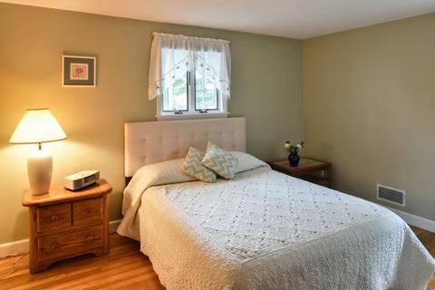 2 Stuart, Peabody, MA 01960 photo 17