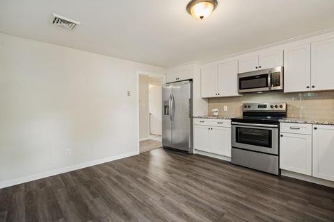 34 Bradford Loop, Georgetown, MA 01833 photo 9