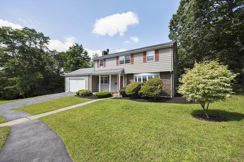 10 Yale St, Peabody, MA 01960 photo 3
