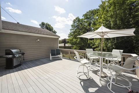 10 Yale St, Peabody, MA 01960 photo 32
