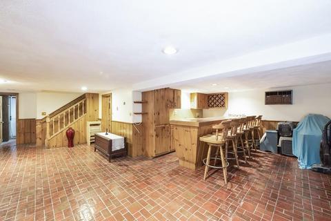 10 Yale St, Peabody, MA 01960 photo 29