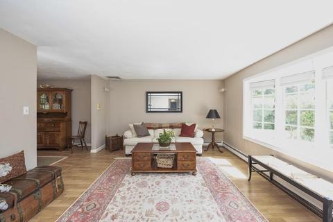 10 Yale St, Peabody, MA 01960 photo 5