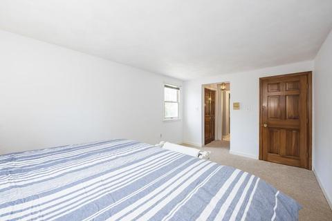 10 Yale St, Peabody, MA 01960 photo 26