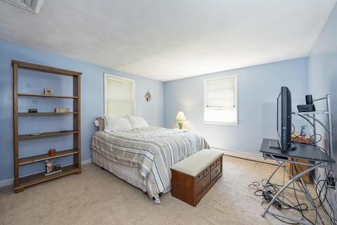 10 Yale St, Peabody, MA 01960 photo 20