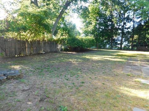 24 Deveau St, Springfield, MA 01151 photo 20