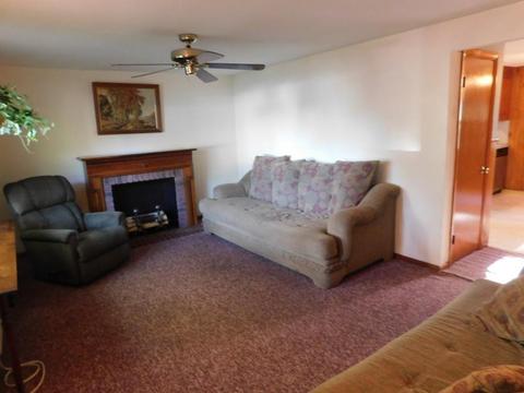 24 Deveau St, Springfield, MA 01151 photo 9