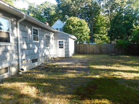 24 Deveau St, Springfield, MA 01151 photo 21
