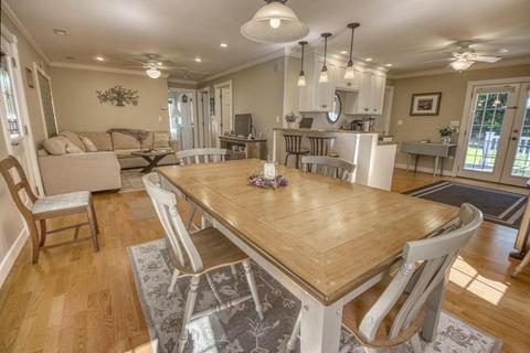 4 Ronna Rd, Gloucester, MA 01930 photo 6