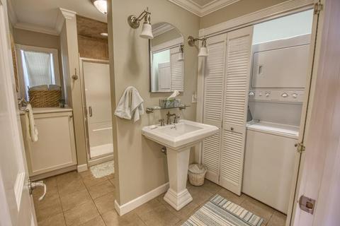 4 Ronna Rd, Gloucester, MA 01930 photo 10