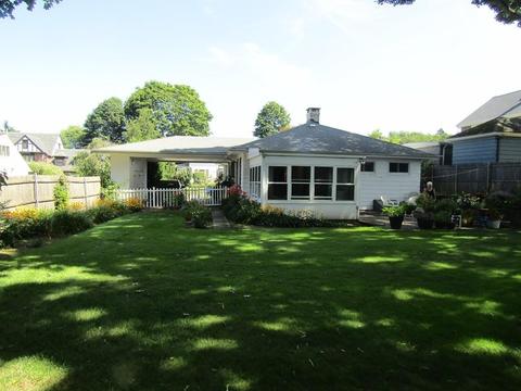 43 Albany St, Fall River, MA 02720 photo 2