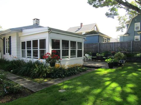 43 Albany St, Fall River, MA 02720 photo 4