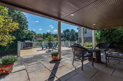 2 Prospect St, Stoneham, MA 02180 photo 17