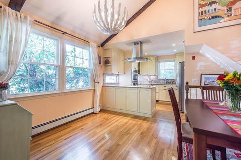 2 Prospect St, Stoneham, MA 02180 photo 5