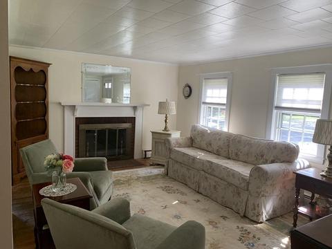 80 Suffolk Ave, Barnstable, MA 02601 photo 5