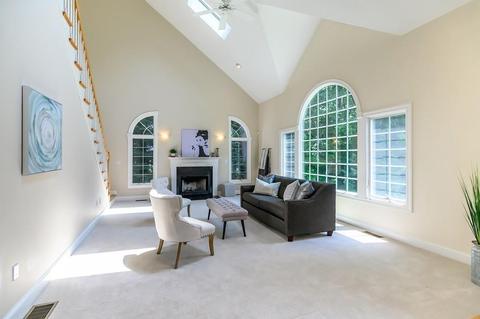 4 Mortimer Dr, Andover, MA 01810 photo 9