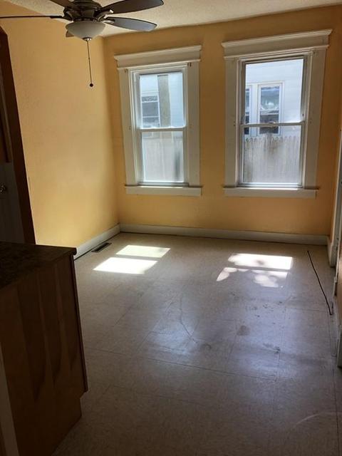 108 Bristol St, Springfield, MA 01109 photo 10