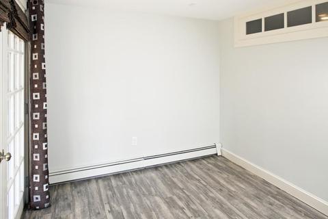 9 Green St, Hingham, MA 02043 photo 16