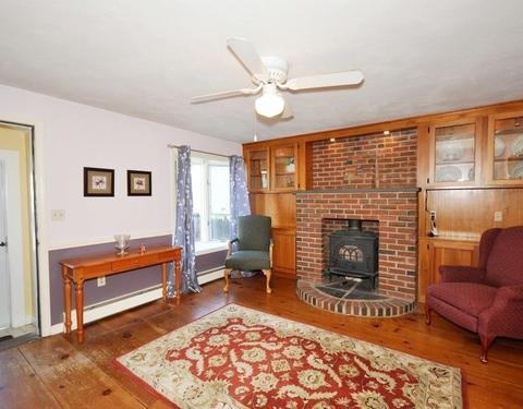7 Euclid Ave, Maynard, MA 01754 photo 2